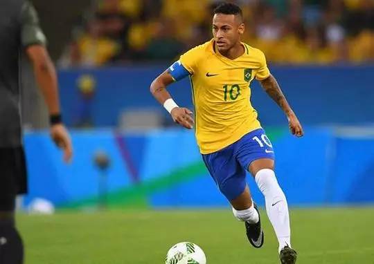 罗马主场2-0力克萨索洛，苏莱3分钟连造两球